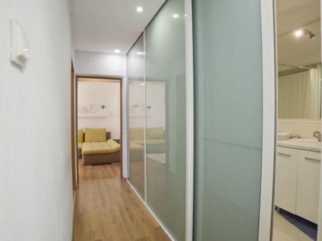 2 Camere*Calea Vitan*Decomandat*Renovat* Centrala individuala