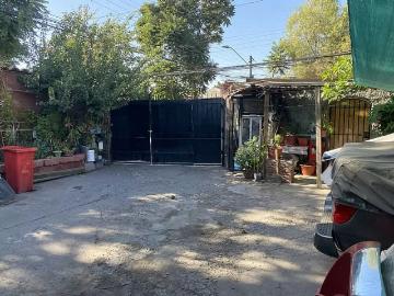 2 casas unidas con local comercial | 4 dormitorios por 220000. 00 en Conchalí
