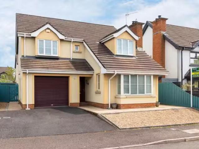 2 Castlebrook Way