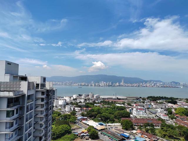2 Car Park Sea view unit Luminari Condo Harbour Place Butterworth