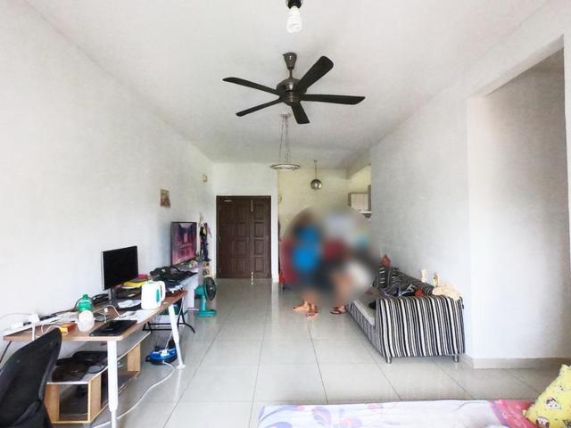 2 Carpark Corner Pelangi Utama Bandar Utama Kayu Ara Block F for sale