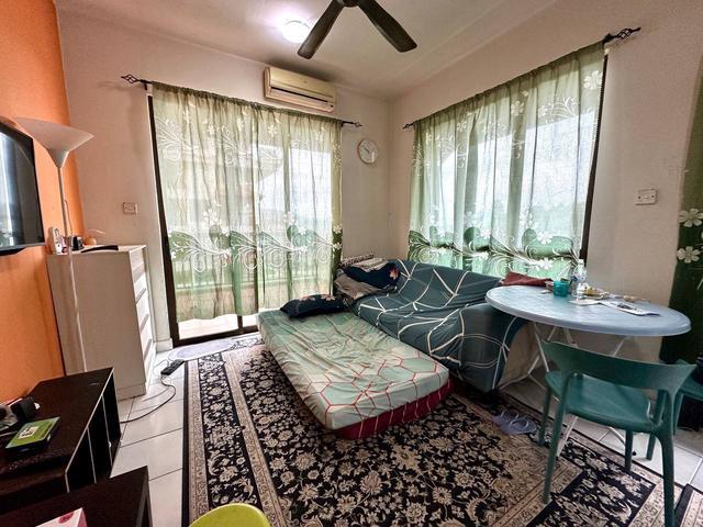 2 CARPARK SAIZ BESAR 2098sf Armanee Condo Damansara Damai