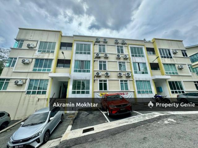 2 Carparks | Mahkota Hills Townhouse Bandar Mahkota Cheras
