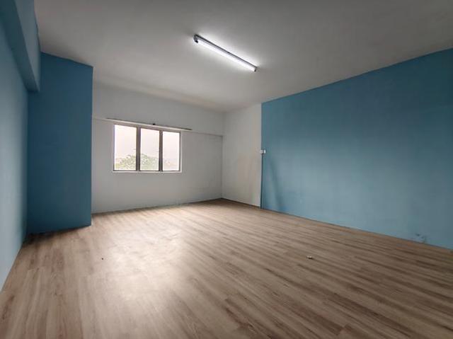 2 CARPARKS LOW FLOOR Pandan villa Condominium Pandan Indah Ampang