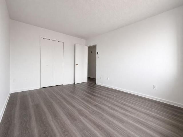 2 CH 1 SDB Montréal $1,250 /mo