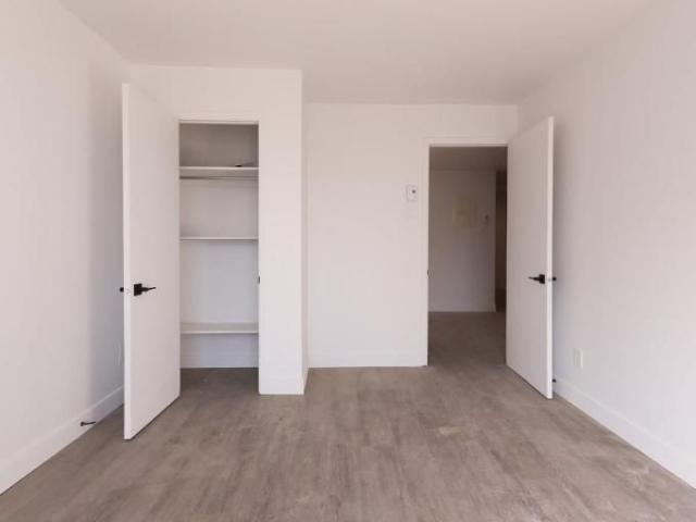 2 CH 1 SDB Montréal $1,949 /mo