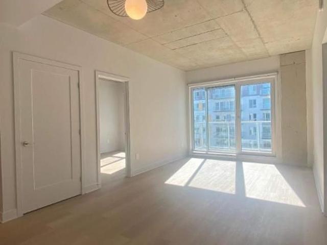 2 CH 1 SDB Montreal $2,120 /mo