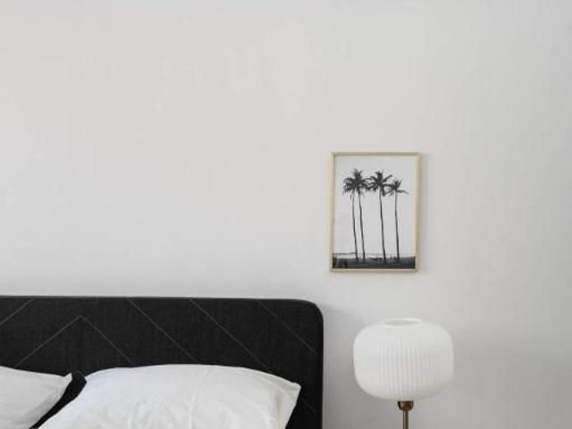 2 CH 1 SDB Montreal $2,250 /mo