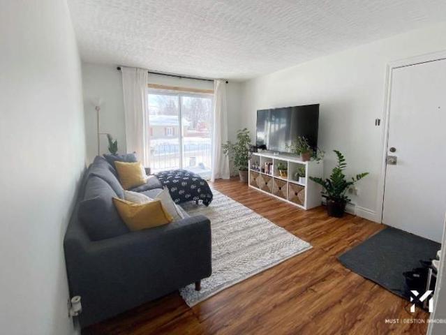 2 CH 1 SDB Québec $1,150 /mo