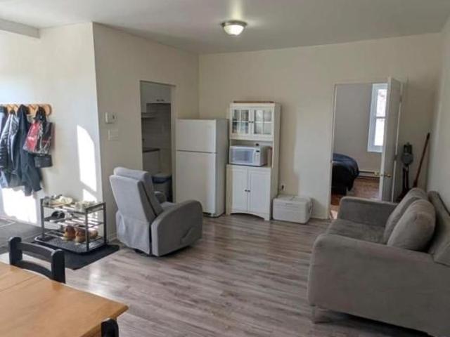 2 CH 1 SDB Québec $1,294 /mo