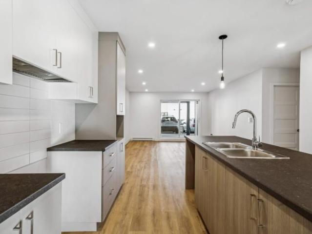 2 CH 1 SDB Salaberry de Valleyfield $1,425 /mo