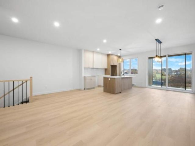 2 CH 1 SDB Sorel Tracy $1,800 /mo