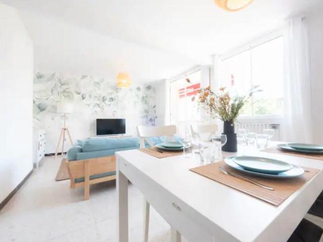2 chambres avec balcon disponibles dans colocation