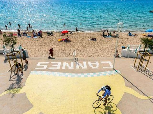 2 chambres, CANNES Provence Alpes Côte d'Azur 06400 89094045