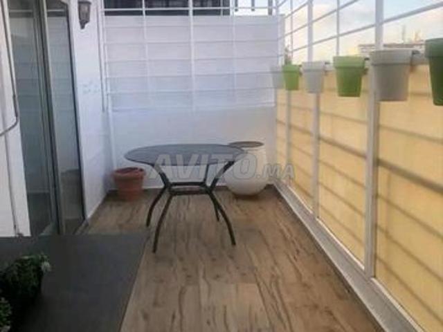 2 chambres salon meublé avec terrasse
