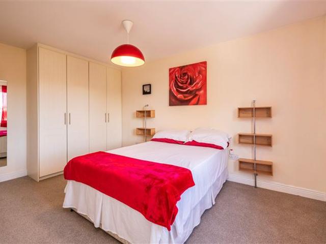 2 Chapel Farm Lawn, Lusk, Co. Dublin DNG McKenna Healy 4832 MyHome. Ie Residential