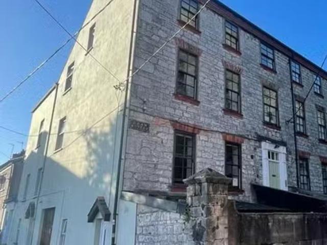 2 Chorister's House, Dean St, Cork City, Co. Cork, T12KH64 is.