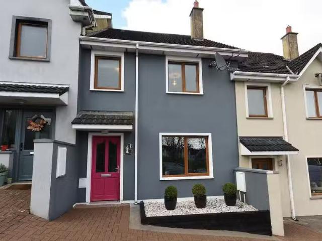 2 Cnoc Ard, Curra, Ballymartle, Co. Cork, P43YD71 is for sale