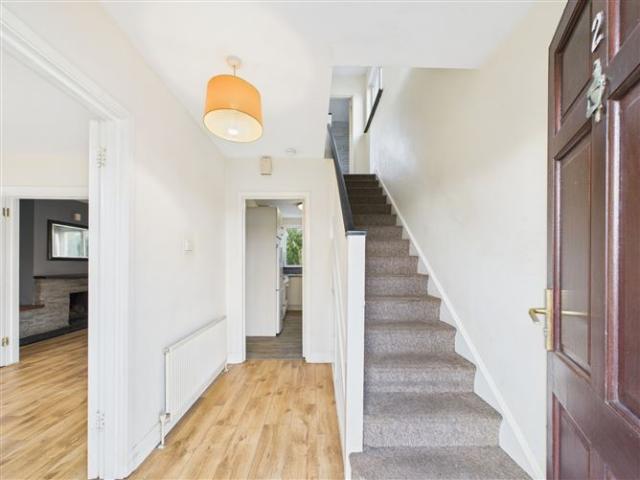 2 College Park, Ennis, Co. Clare Sherry FitzGerald McMahon 4908 MyHome. Ie Residential