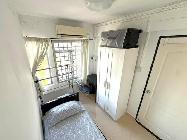 2 Common Rooms at People's Park Complex.No Owner! no agent fee