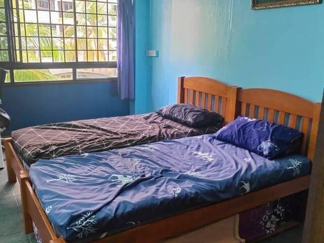 2 Common Rooms Available @ 641 Choa Chu Kang St 64 No Agent Fee