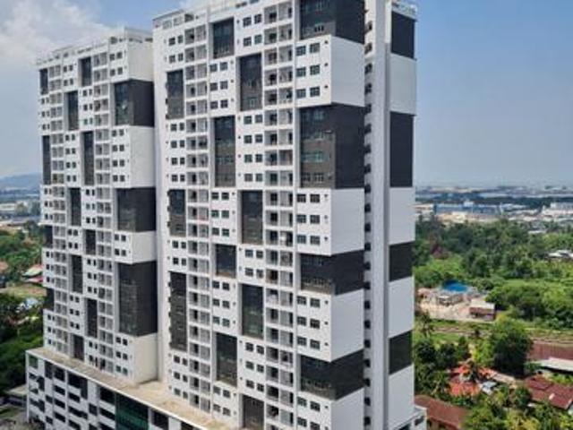 2 CP Pinang Laguna Water Park Cheapest Below MV 100k