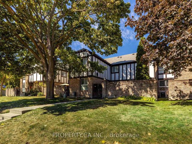 2 Dailing Gate Townhouses | 1 Townhouse for Sale | Condos. Ca