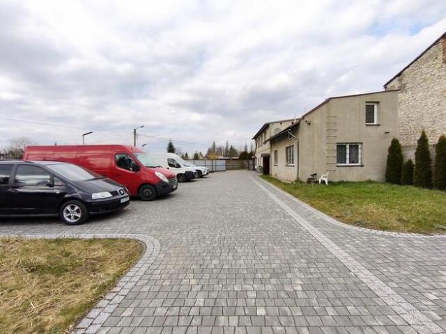 2 Domy z ładną działką w dzielnicy Zawodzie w Częstochowie