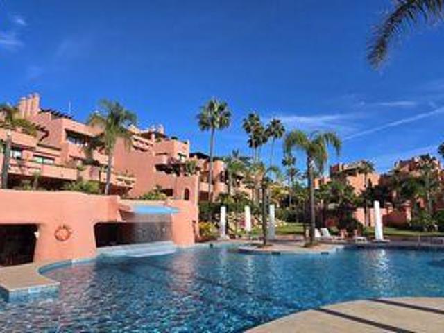 2 Dormitorio Condo Estepona Malaga 99771850