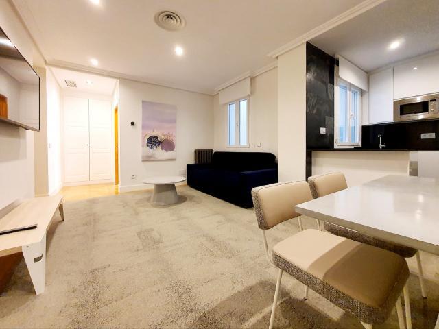 2 Dormitorio Apartamentos Madrid Madrid 71381947