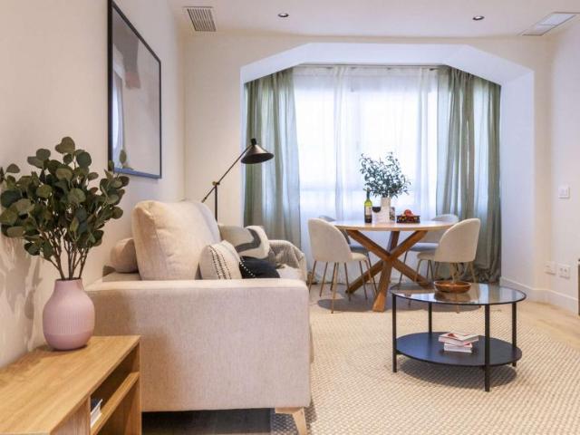 2 Dormitorio Apartamentos Madrid Madrid LS99010043