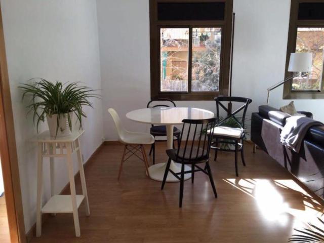 2 Dormitorio Apartamentos Barcelona Barcelona 104721401