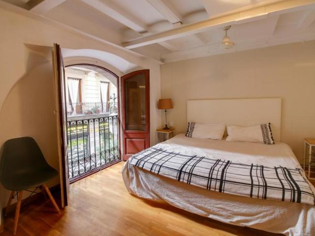 2 Dormitorio Apartamentos Barcelona Barcelona 104721630