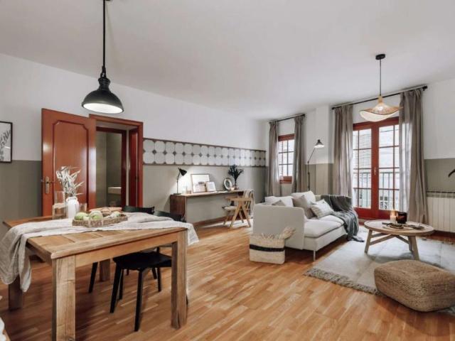 2 Dormitorio Apartamentos Barcelona Barcelona 102400988