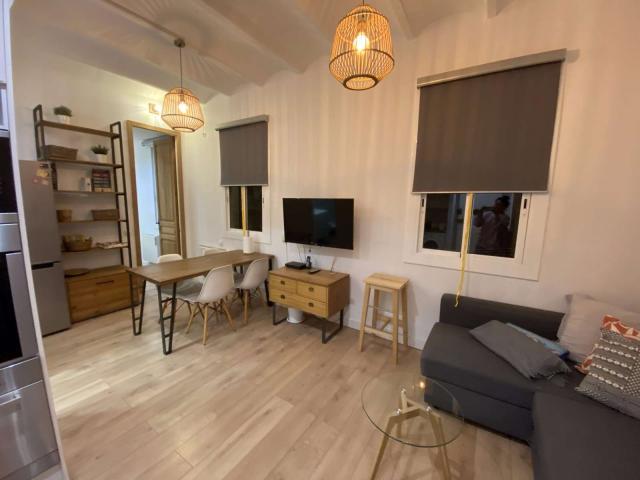 2 Dormitorio Apartamentos Barcelona Barcelona 58886823