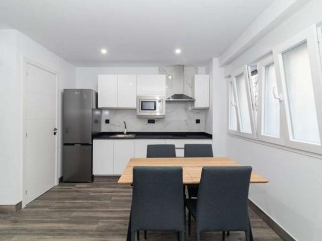 2 Dormitorio Apartamentos Valencia Valencia 76078832