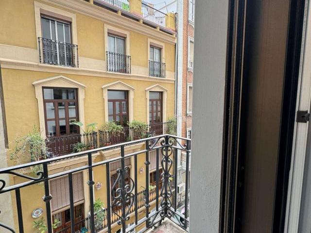 2 Dormitorio Apartamentos Valencia Valencia 84744570