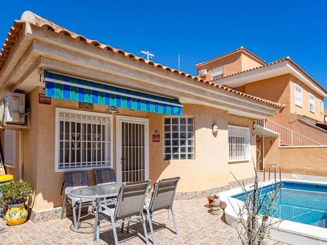 2 Dormitorio Villa Torrevieja Alicante 104045904