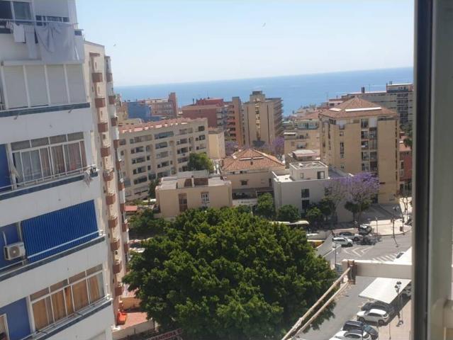 2 dormitorios centrico vistas al mar
