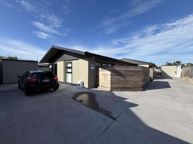 2 Ebrington Place, Strandon, New Plymouth