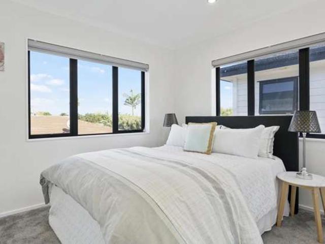 2 Elizabeth Avenue, Papatoetoe, Manukau City