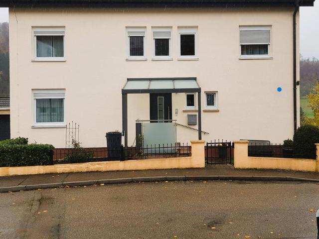 2 Fam. Haus mit Einliegerwohnung, privat ohne Maklerprovision