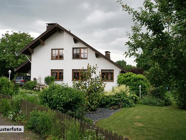 2 Familienhaus, Garten, Garage