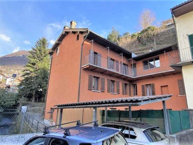 2 Familienhaus mit Bauland / Parted House mit Bauland