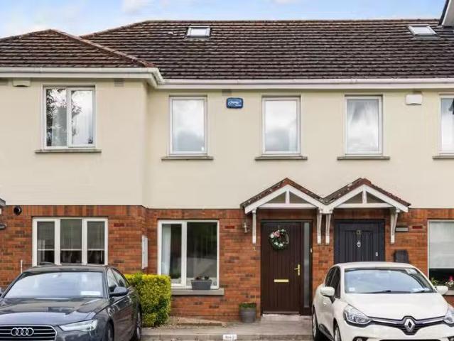 2 Finsbury Green, Churchtown, Dublin 14, D14YT21 is for sale