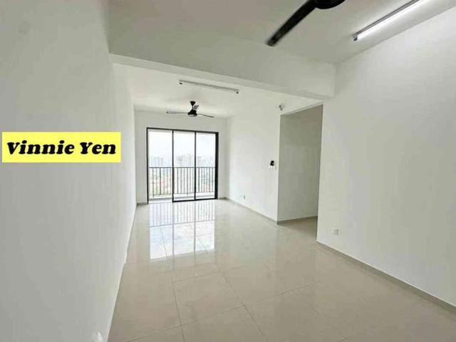 2 Fix Parking Ideal Venice Residency 850sf basic furnished Gelugor