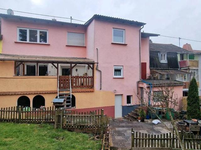 2 FMH mit Garage Vollunterkellert
