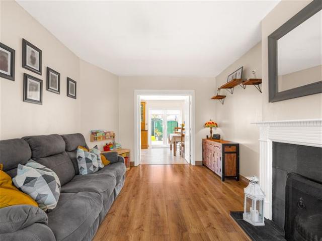 2 Foxborough Glade, Lucan, County Dublin Byrne Malone Estate Agents 4906 MyHome. Ie Residential