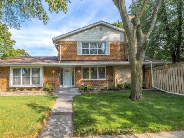 2 Gablehurst Crescent, Toronto, ON, M1T 2L2 house for sale | Listing ID E13467 | Royal LePage