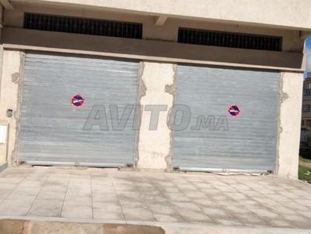 2 Garage à vendre